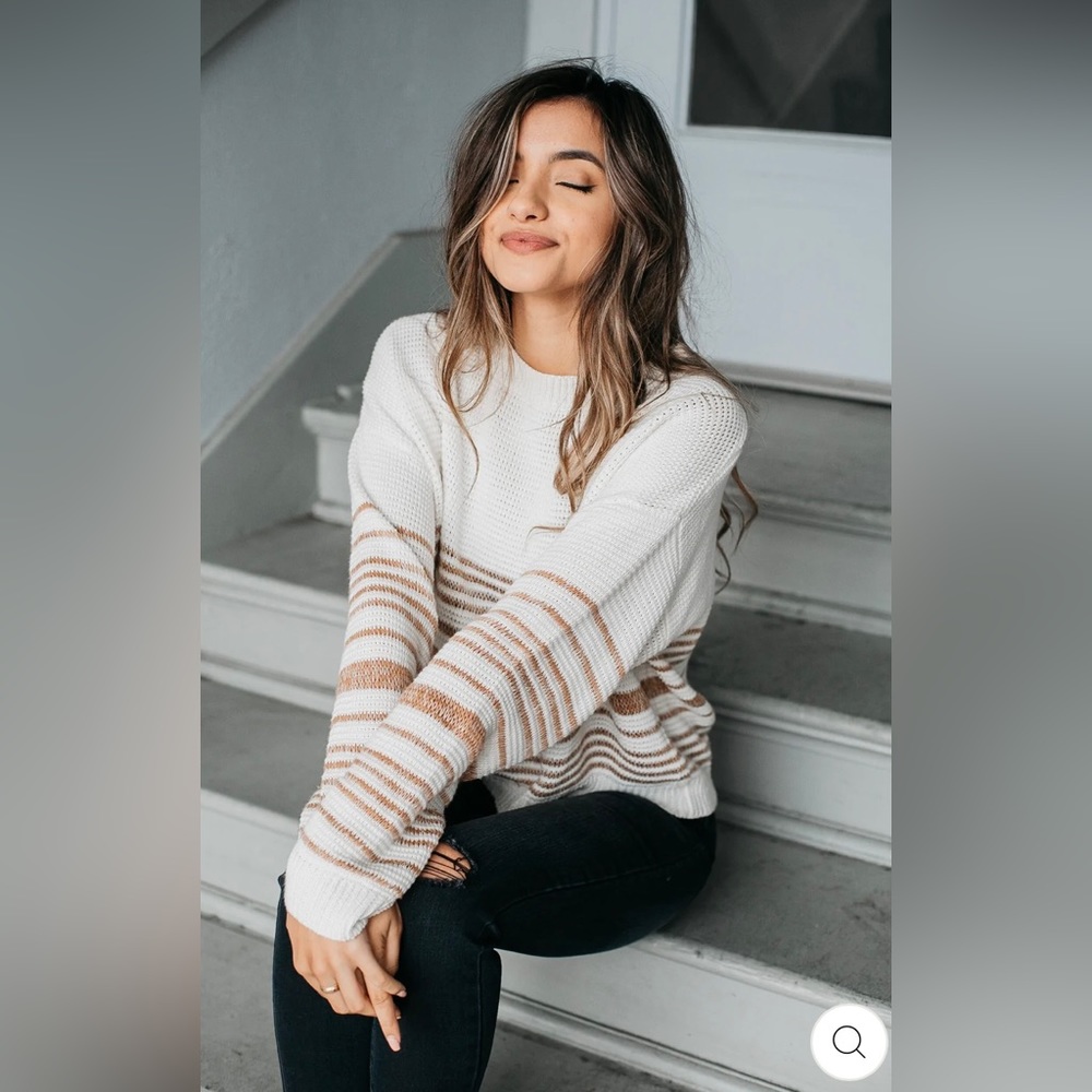 SUMMIT + PEAK Soleil Sweater MEDIUM $30 OBO